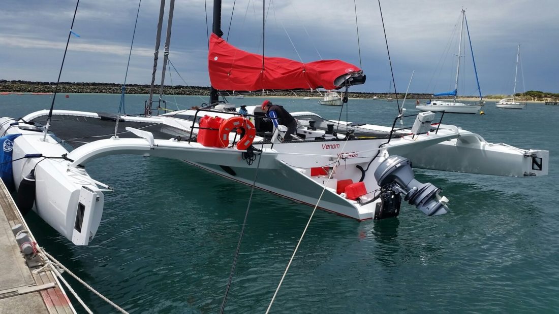 Tony Grainger R42 Trimaran – Venom - Duflex - Boat Construction ...